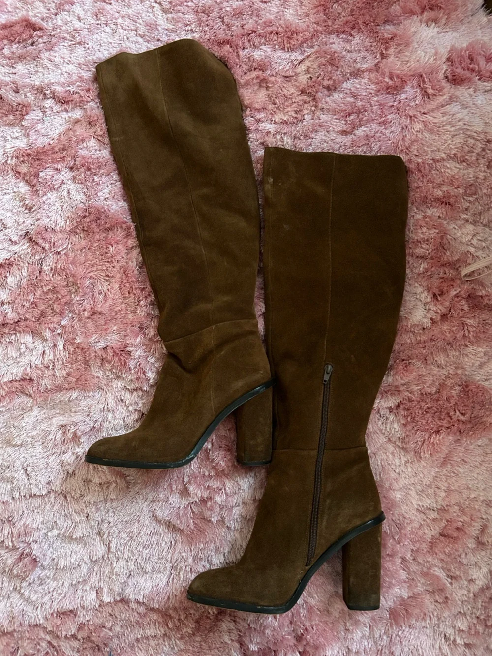 Women’s Brown Suede Knee-High Block Heel Boots